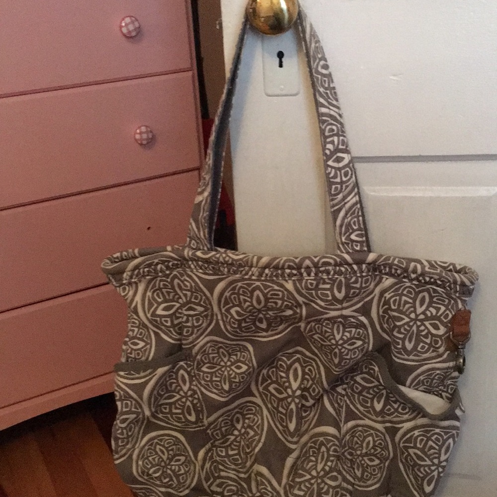 Retro metro tote